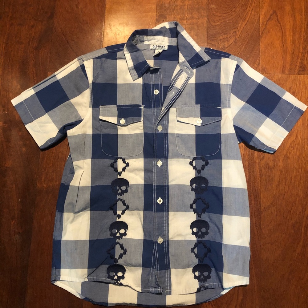 Old navy dress shirt size M
